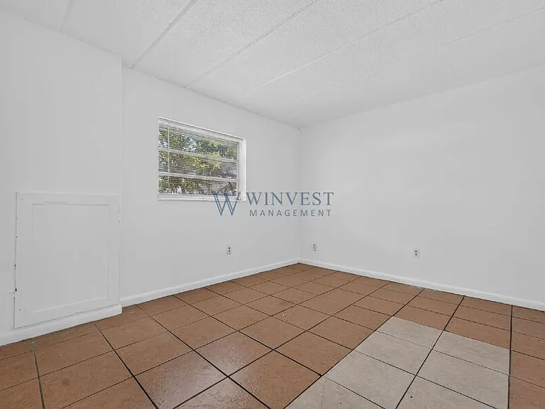 Presidential View Apartments — Photo 45