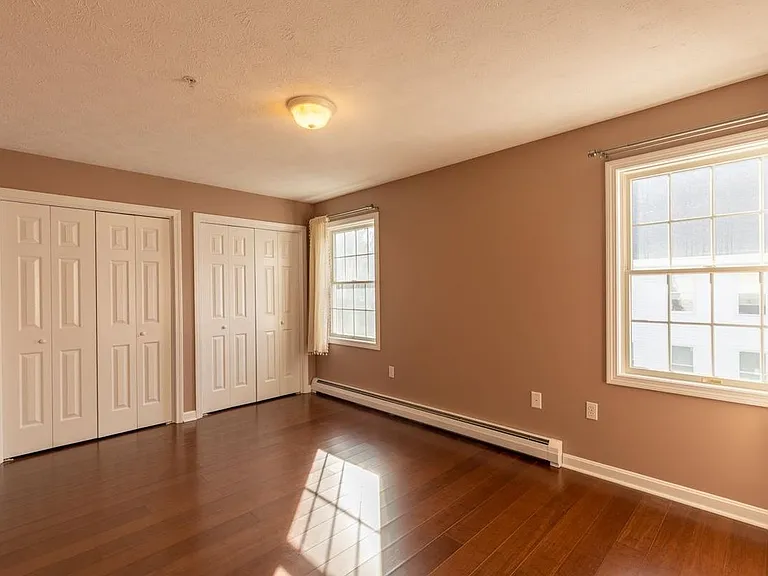 204 Washington St #3 — Photo 17