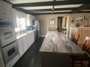 238 Cedar Ln, Sherrard, IL 61281