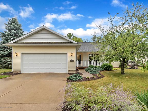 2nd image of 997 Bolton Farms Ln