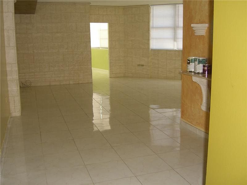 2nd image of 905 Brickell Bay Dr APT 1824