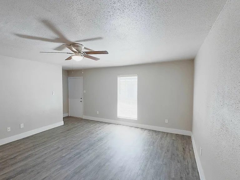 Arcata Townhomes — Photo 110