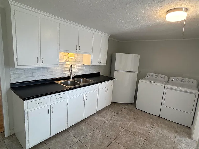 239-241 Locust Street, Dover, NH 03820 — Photo 4