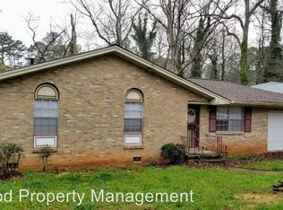 2217 Emerald Castle Dr, Decatur, GA 30035