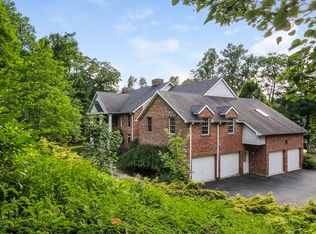 19 Douglas Dr, Sparta, NJ 07871