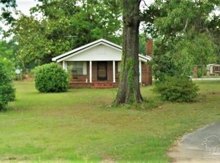 3660 N Pine Barren Rd, Mc David, FL 32568
