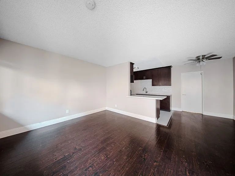 359 Obispo Ave. — Photo 8