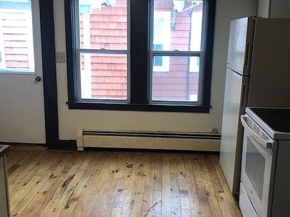 5th image of 78 South St #202