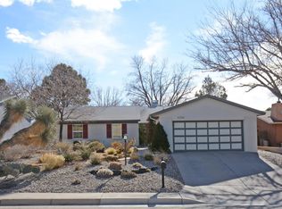 6516 Louise Pl NE, Albuquerque, NM 87109