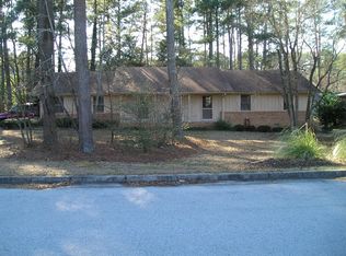 2367 Amber Woods Dr, Snellville, GA