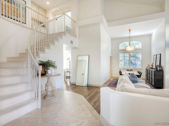 3rd image of 13660 Lindamere Ln