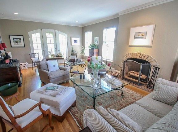 3rd image of 5111 N Lake Dr #2