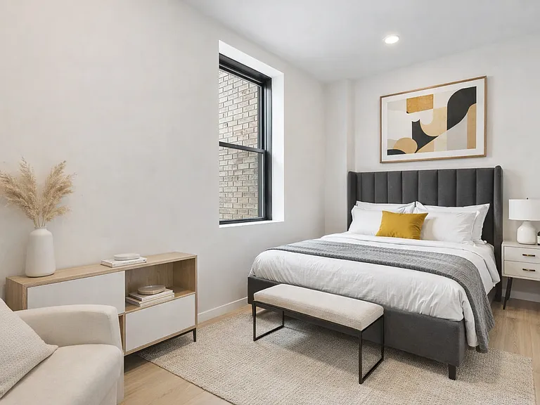 138 E 38th St #6A — Photo 3