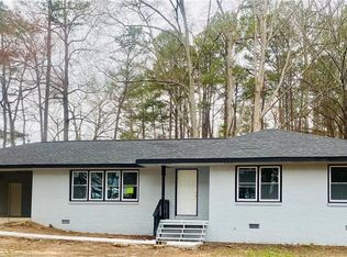 1388 Mundys Mill Rd, Jonesboro, GA 30238