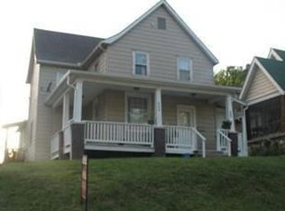 422 N 29th St, Kansas City, KS 66102