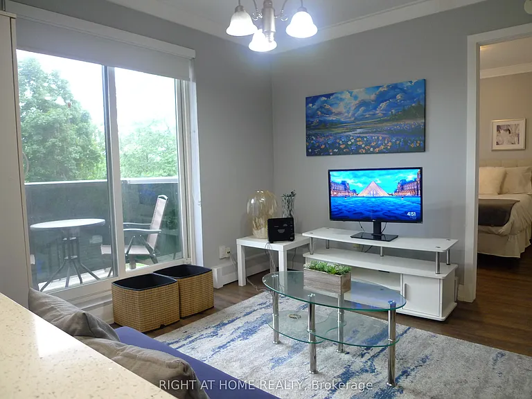 2373 King St E #26 — Photo 14