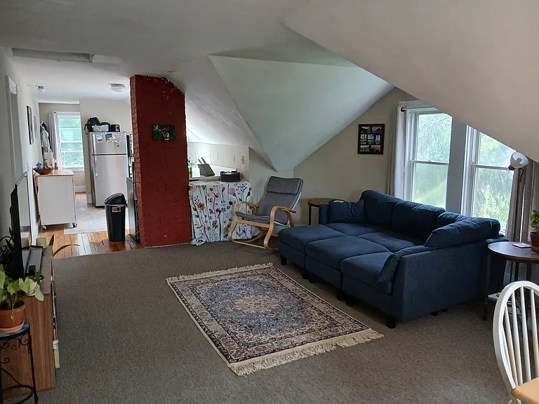 9 Brewster St #3 — Photo 5