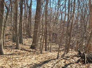 3 Maria Ave, Auburn, MA 01501