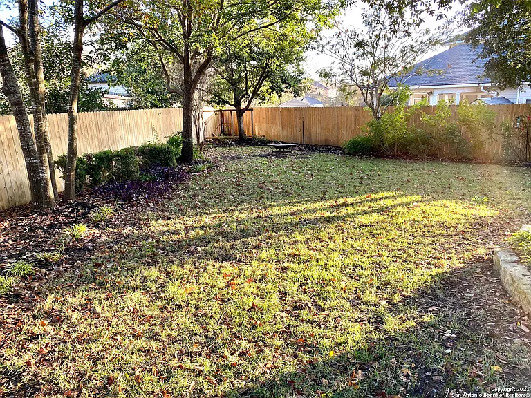 21526 La Pena Dr — Photo 10
