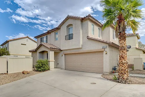 5855 Old English Ct Photo 1