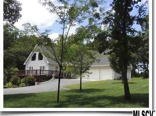 4611 Ike Starnes Rd, Granite Falls, NC 28630