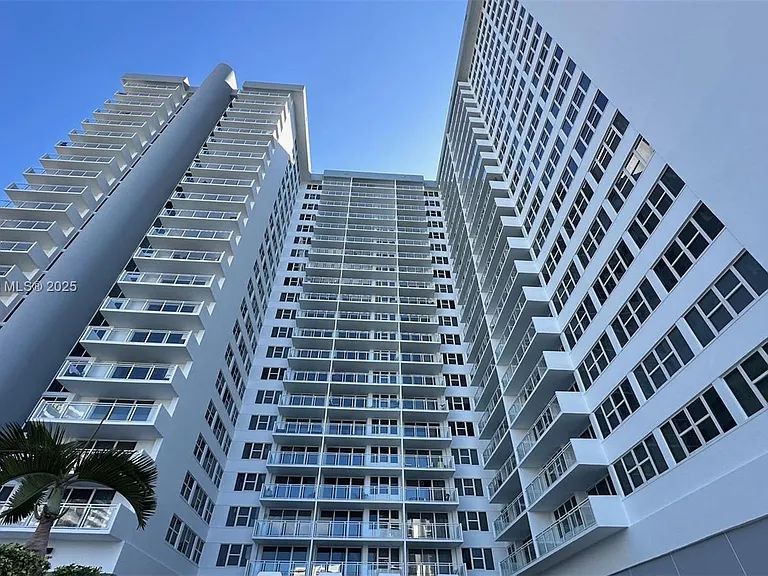 2030 S Ocean Dr #1022 — Photo 32