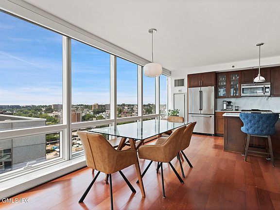 5th image of 1 Broad St Unit 14G