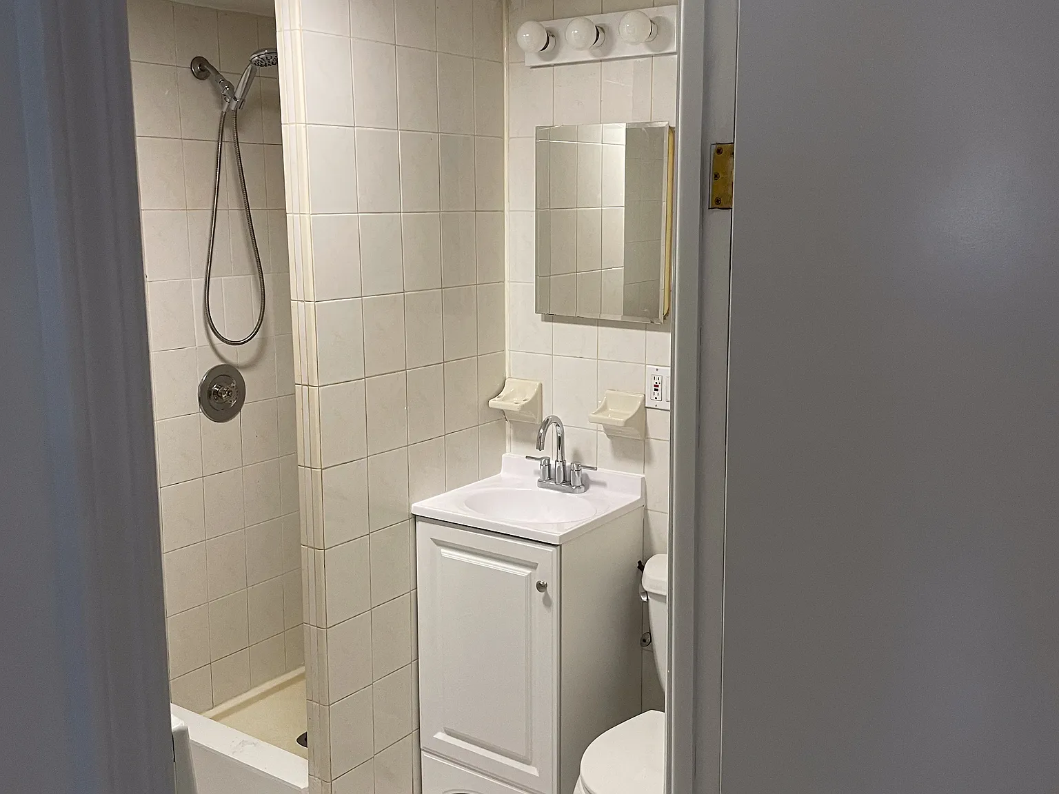 61-32 56th Drive — Photo 4