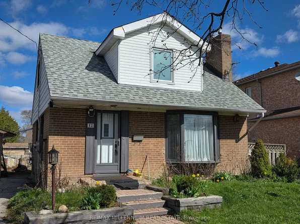 12 Todd Brook Dr, Toronto, ON M9V 1R4