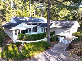 195 Lake Dornoch Dr, Pinehurst, NC 28374