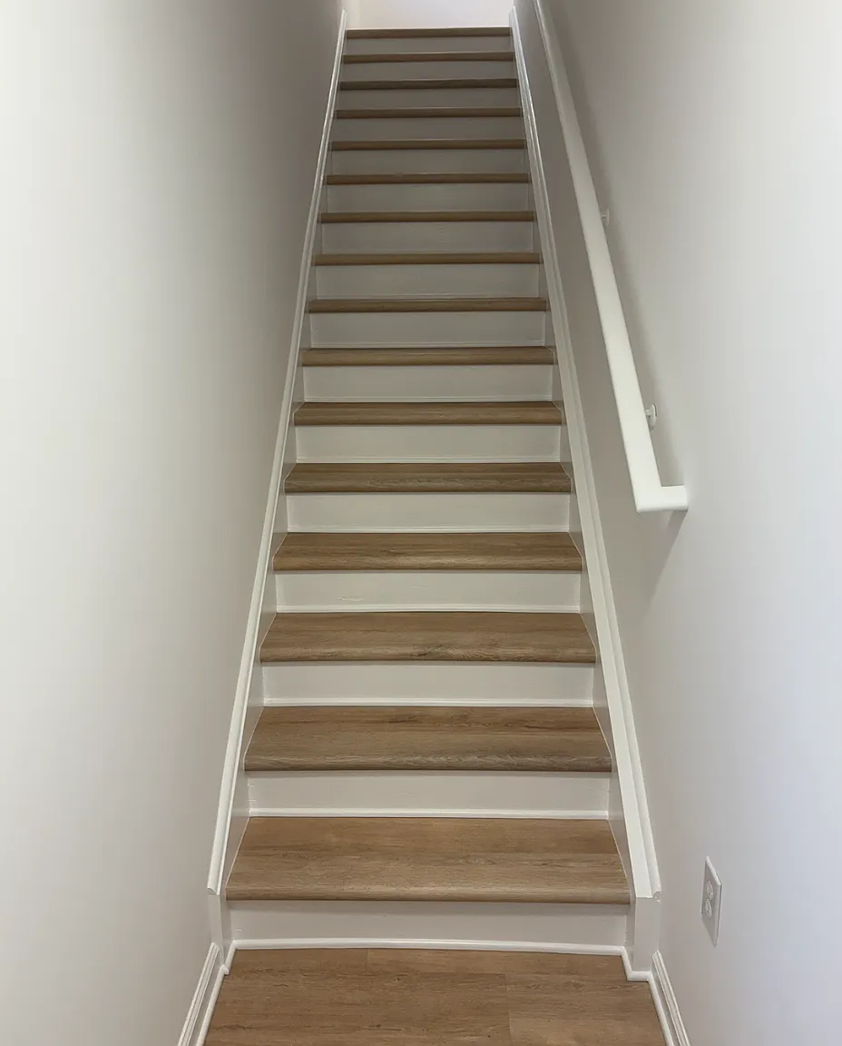 2 bed, 1080 sqft, $3,000 — Photo 3