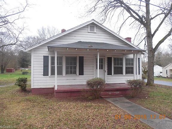 2nd image of 2336 Park Road Ext