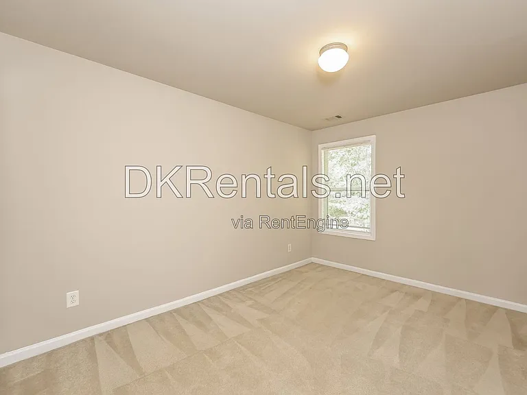 4102 Dahlgreen Way — Photo 11