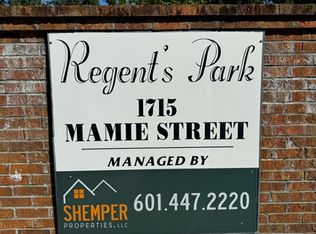 1715 Mamie St APT 12, Hattiesburg, MS 39401