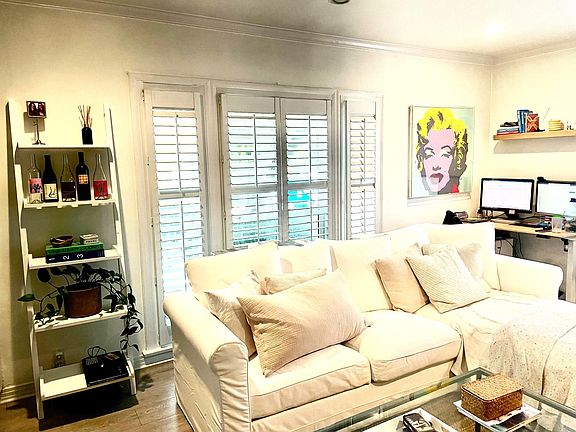 5th image of 825 N Alfred St APT 1