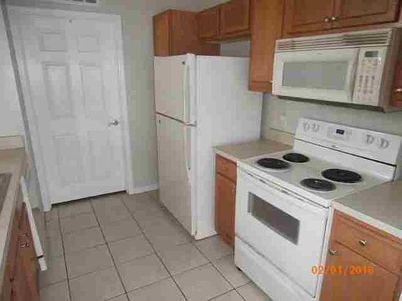 5th image of 2532 Grand Central Pkwy APT 20