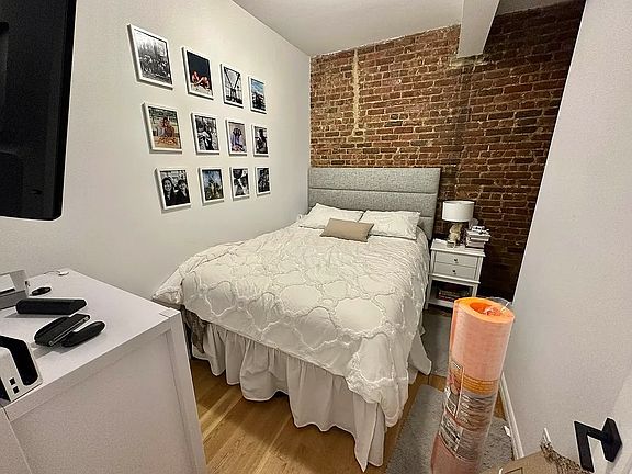 5th image of 335 W 14th St APT 4