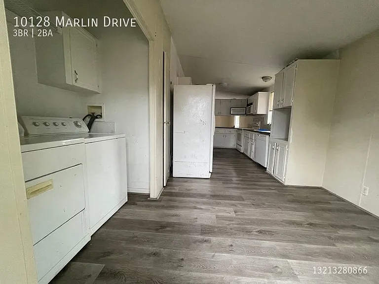 10128 Marlin Dr — Photo 4