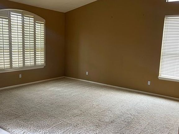 3rd image of 3757 E San Remo Ave