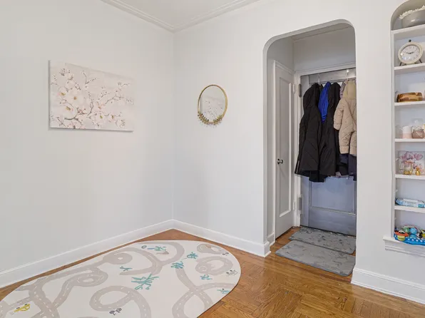 2190 Boston Road 3F image 11 of 11