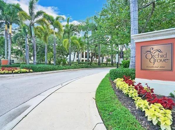 208 SW 7th Ct, Pompano Beach, FL 33060