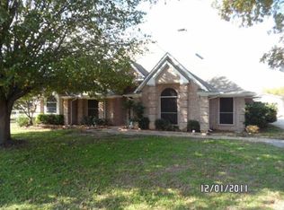 210 Davis Rd, Combine, TX 75159
