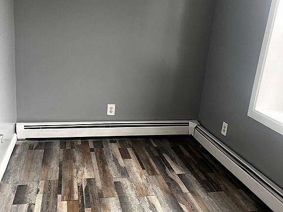 3rd image of 68 N 9th St #102