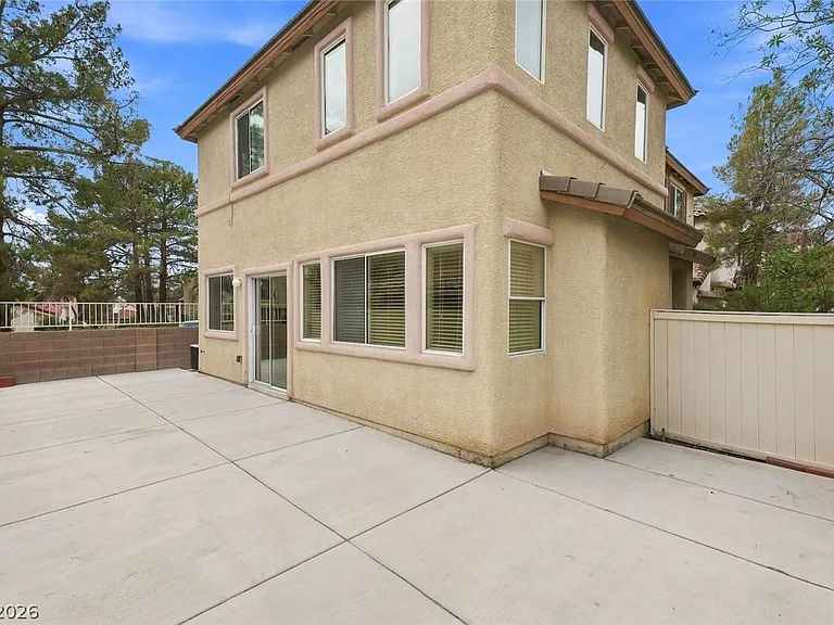 1915 Sundown Canyon Dr — Photo 34