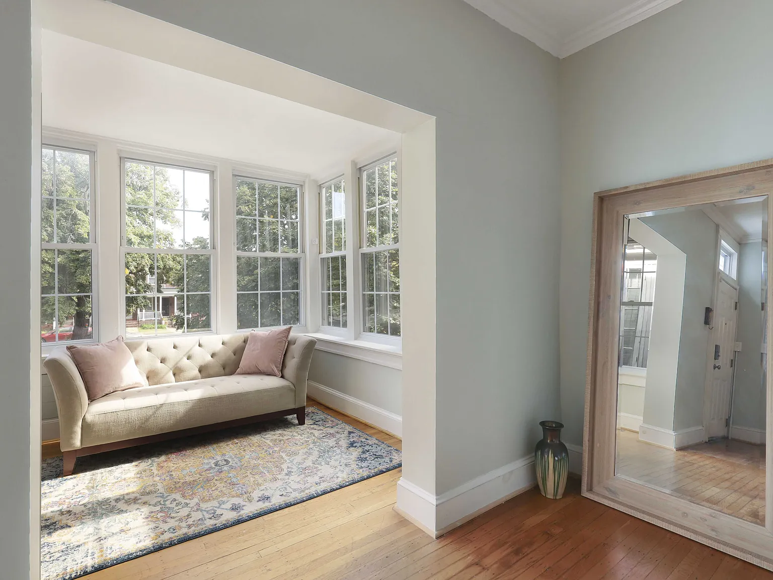 3 bed, 2100 sqft, $2,100 — Photo 3