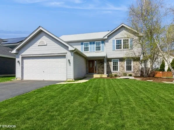 87 Old Post Rd, Oswego, IL 60543