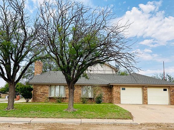 2nd image of 2121 Longhorn Dr