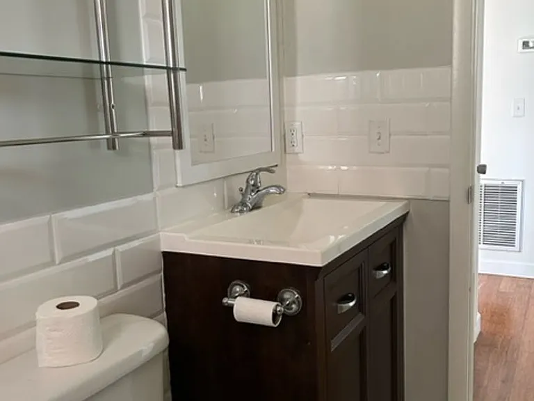 656 Palm View Dr #4 — Photo 9