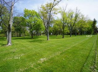 857 Lakeside Dr, Corfu, NY 14036