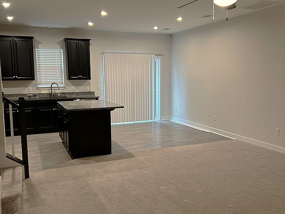 3rd image of 205 Clearwood Dr